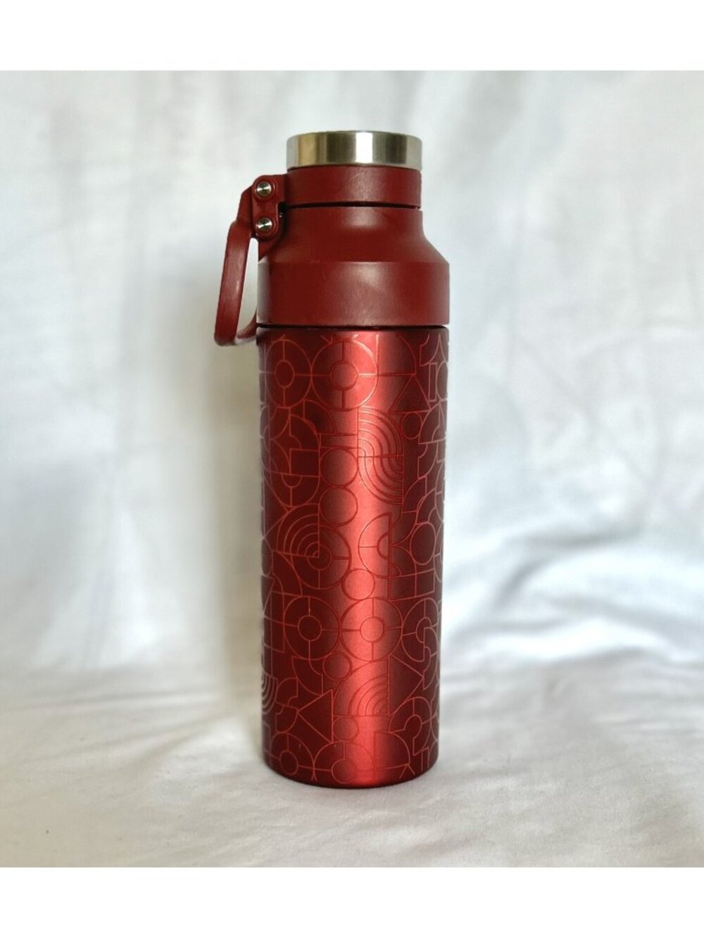 Metal Red Water Bottle with Plastic Lid